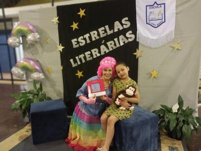 Noite de AutÃ³grafos dos alunos do Jardim 2 da Escola AluÃ­sio Maier foi um verdadeiro sucesso